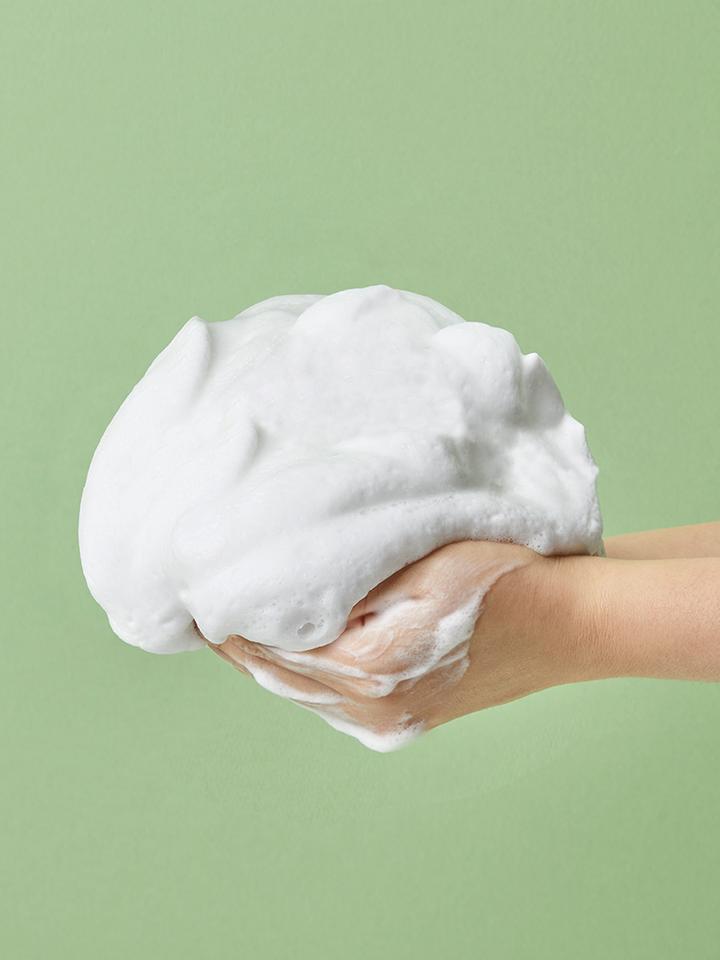 COSRX Pure Fit Cica Creamy Foam Cleanser — Espuma de Limpeza 150 ml