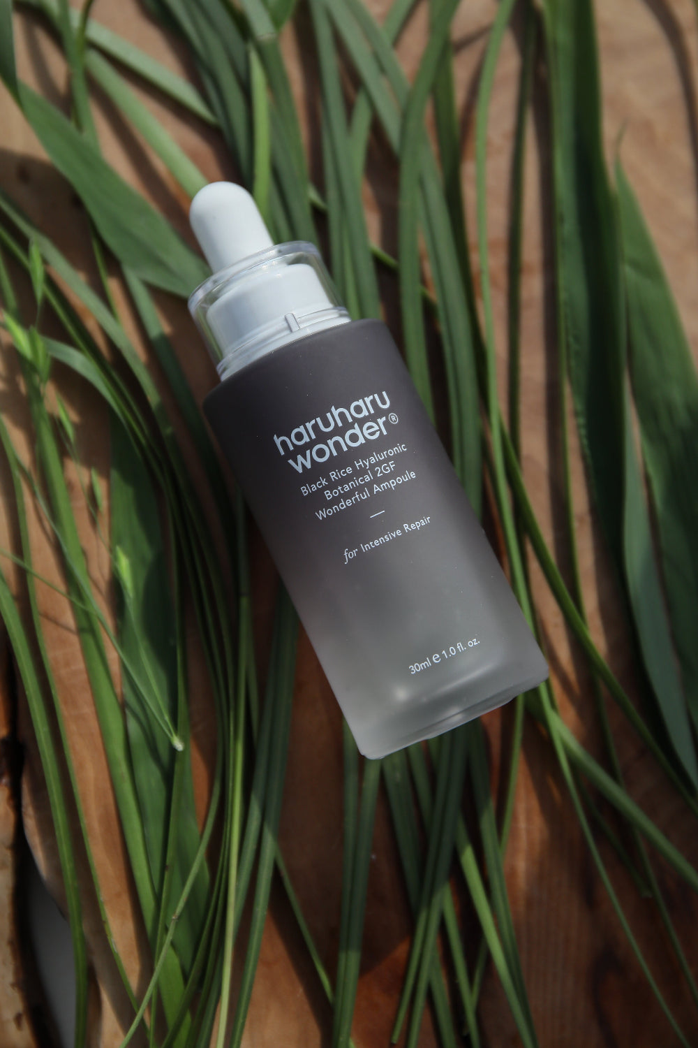 Haruharu Wonder Black Rice Hyaluronic Botanical 2GF Wonderful — Ampola Facial 30 ml