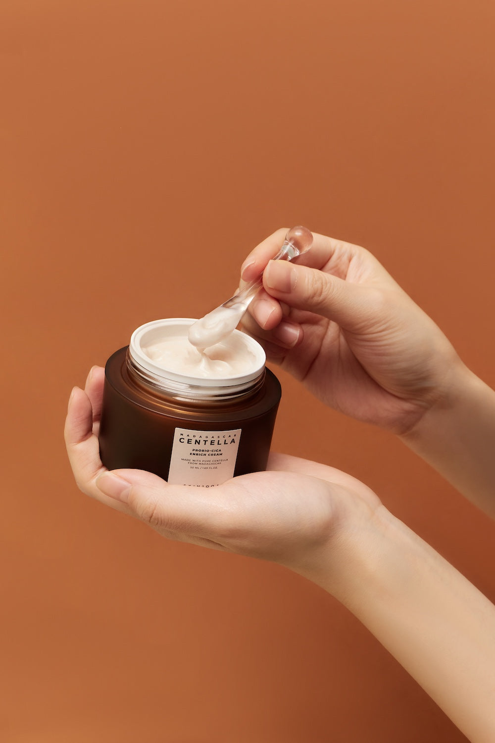 SKIN1004 Madagascar Centella Probio-Cica Enrich Cream — Creme Facial 50 ml