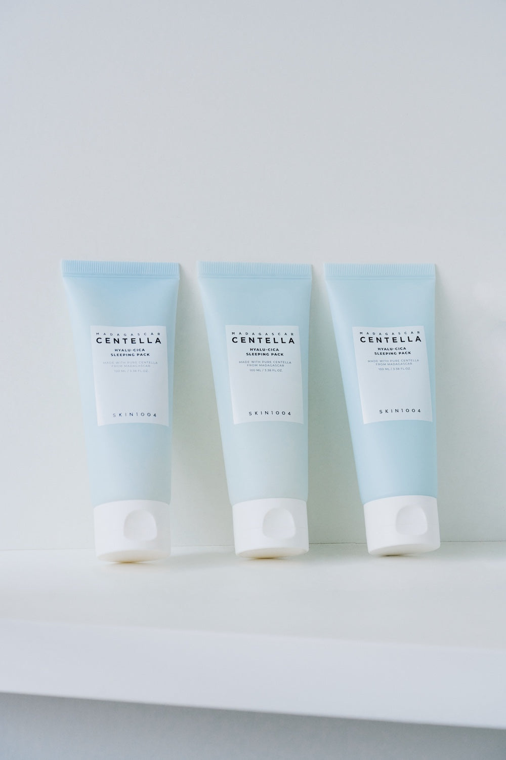 SKIN1004 Madagascar Centella Hyalu-Cica Sleeping Pack — Máscara Noturna 100 ml