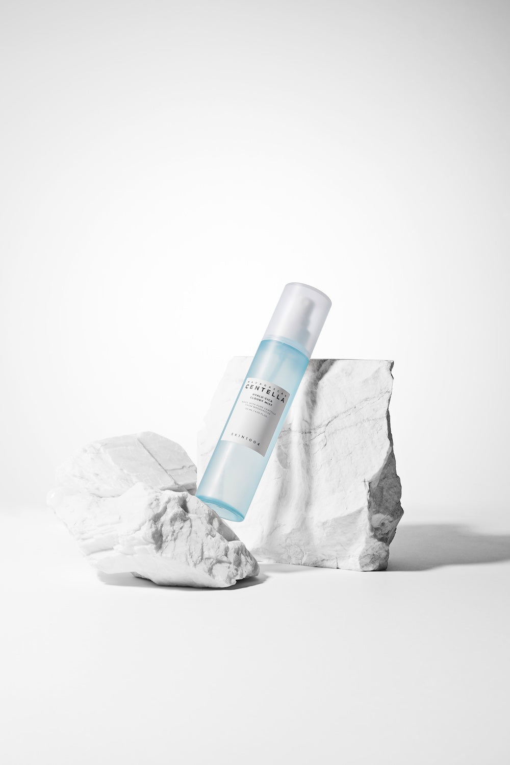 SKIN1004 Madagascar Centella Hyalu-Cica Cloudy Mist — Bruma 120 ml
