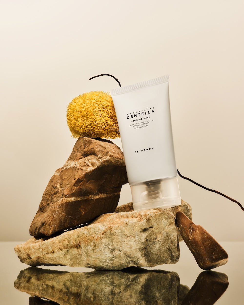 SKIN1004 Madagascar Centella Soothing Cream — Gel-Creme Facial 75 ml