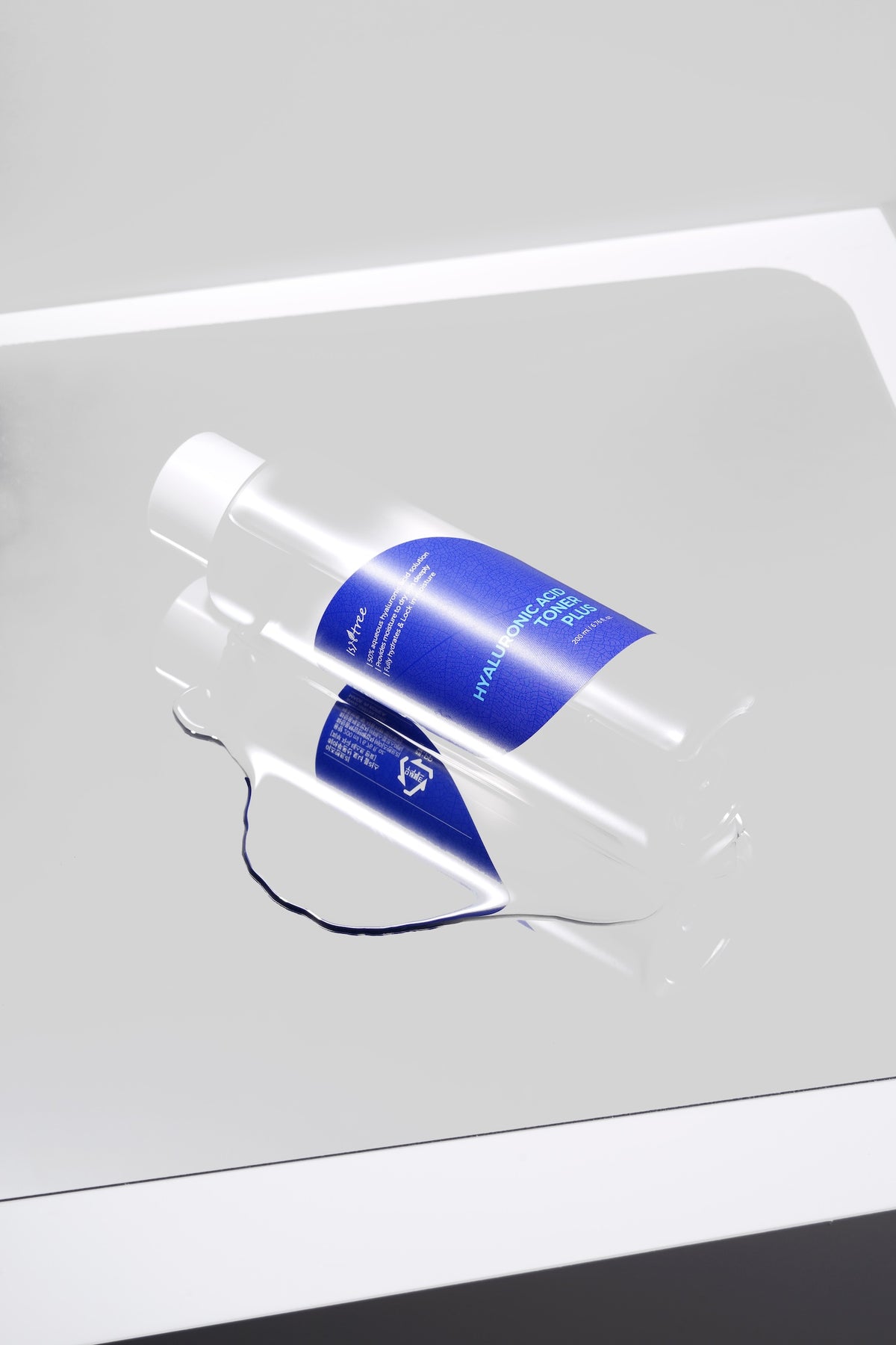 Isntree Hyaluronic Acid Toner Plus — Tônico Facial 200 ml