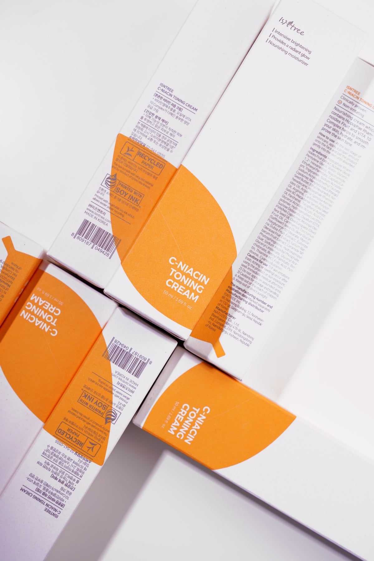 Isntree C-Niacin Toning — Creme Facial 50 ml