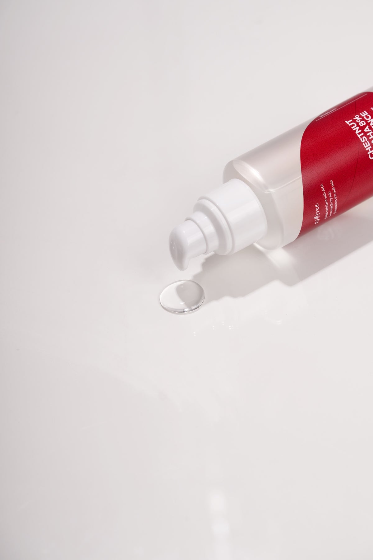 Isntree Chestnut AHA Clear — Essência Facial 100 ml