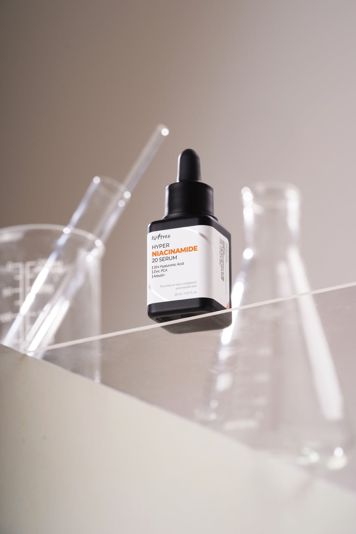 Isntree Hyper Niacinamide 20 — Sérum Facial 20 ml