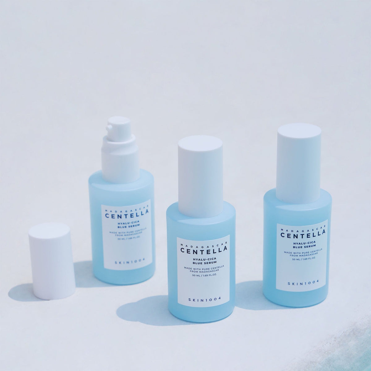 SKIN1004 Madagascar Centella Hyalu-Cica Blue Serum — Sérum 50 ml — foto oficial da marca